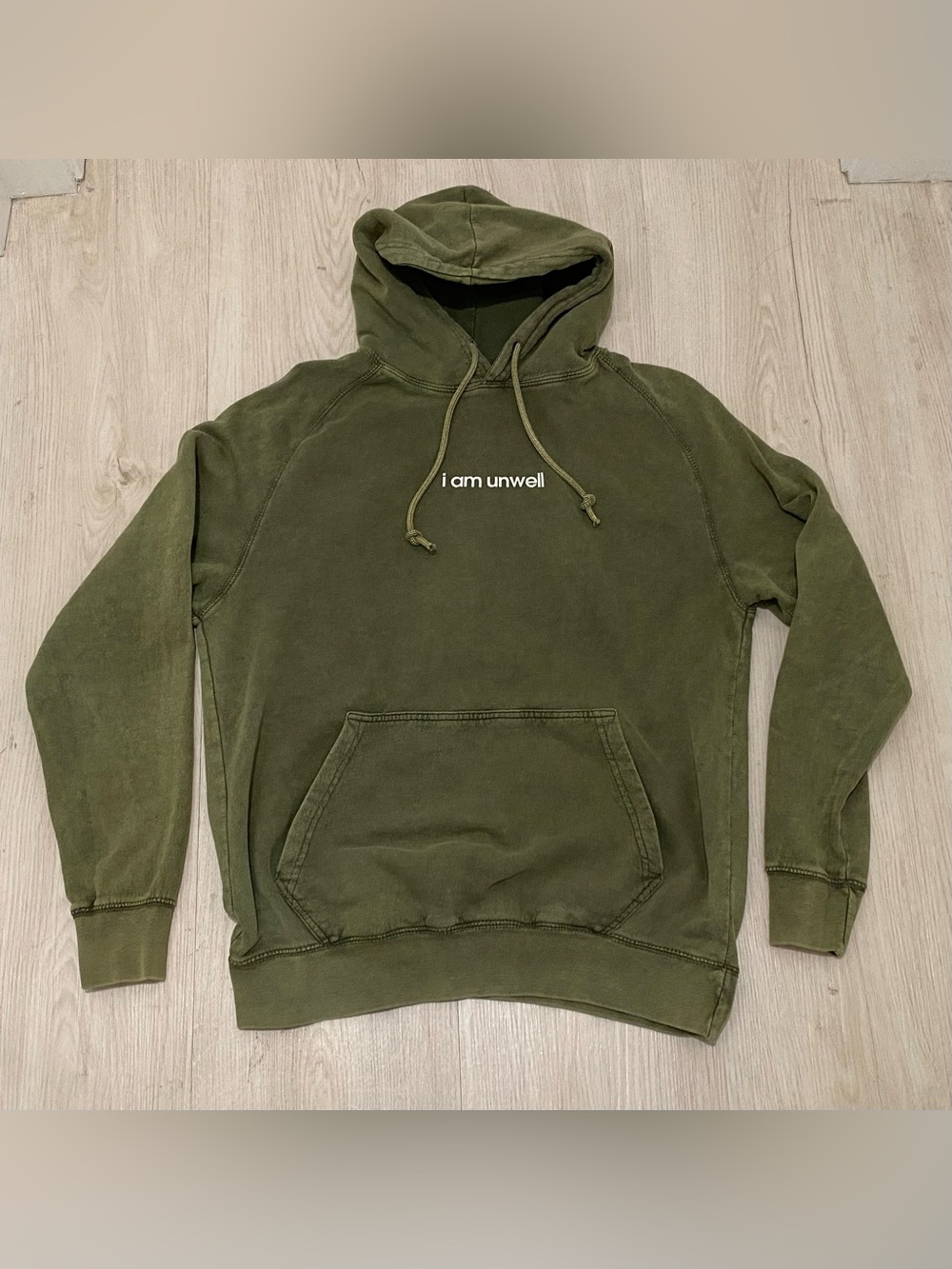I Am Unwell Hoodie Medium M Vintage Washed Olive Green Lane Seven Raglan Cotton